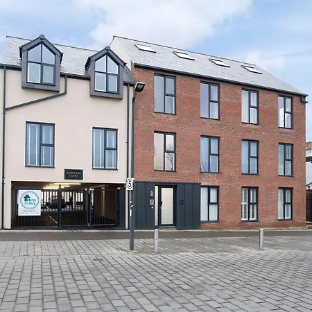 Elliot Oliver - Loft Style 2 Bedroom Apartment With Parking In The Docks Gloucester Exterior photo
