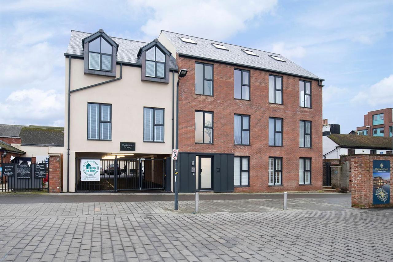 Appartement Elliot Oliver - Loft Style 2 Bedroom With Parking In The Docks *